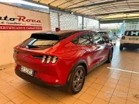 Usata Ford Mustang Mach-E Standard Range 100 kW (136 CV) 2023 Rosso SUV