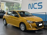 Usata Peugeot 208 Active 75 CV (55 kW) 2023 Giallo Utilitaria