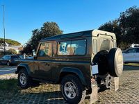 Usata Land Rover Defender SE 122 CV (89 kW) 2006 Verde Station wagon