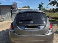 Usata Lancia Ypsilon 69 CV (50 kW) 2018 Grigio Utilitaria