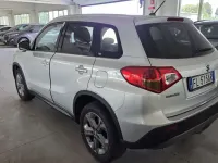 Usata Suzuki Vitara Cool 120 CV (88 kW) 2017 Argento SUV