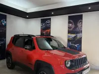 Usata Jeep Renegade Trailhawk 170 CV (125 kW) 2015 Arancione SUV