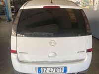 Usata Opel Meriva Cosmo 101 CV (74 kW) 2010 Bianco Monovolume