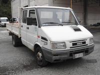 usata Iveco Daily DOPPIA CABINA 7 POSTI CASSONE FISSO