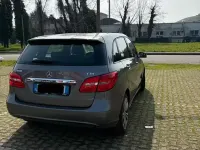 Gebraucht Mercedes B180 116 PS (85 kW) 2014 Van / Kleinbus