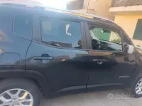 Usata Jeep Renegade 120 CV (88 kW) 2016 Bluazzurro SUV