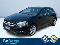 Usata Mercedes A180 109 CV (80 kW) 2015 Nero pastello Utilitaria