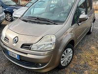 Usata Renault Modus Dynamique 85 CV (62 kW) 2010 Grigio Monovolume