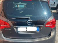 Usata Opel Meriva 120 CV (88 kW) 2014 Grigio Monovolume