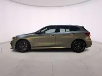 Usata BMW M135 306 CV (225 kW) 2023 Frozen pure grey Utilitaria