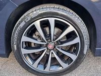 Usata Fiat Tipo Easy 120 CV (88 kW) 2017 Blu/azzurro Station wagon