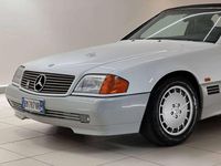 Usata Mercedes SL300 231 CV (169 kW) 1990 Bianco Cabrio