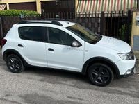 Usata Dacia Sandero 90 CV (66 kW) 2017 Bianco Utilitaria