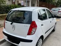 Usata Hyundai i10 Active 66 CV (48 kW) 2010 Bianco Utilitaria