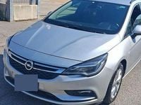 Usata Opel Astra 110 CV (80 kW) 2019 Grigio Berlina