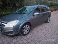 Usata Opel Astra 90 CV (66 kW) 2009 Grigio Station wagon