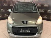 Usata Peugeot TePee Outdoor 111 CV (81 kW) 2011 Grigio Station wagon