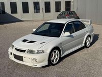 Usata Mitsubishi Lancer 280 CV (205 kW) 2000 Bianco Berlina