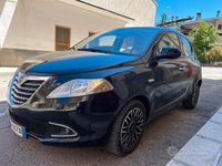 Usata Lancia Ypsilon 95 CV (69 kW) 2015 Utilitaria