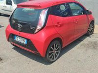 Usata Toyota Aygo 69 CV (50 kW) 2016 Rosso Utilitaria