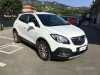 Usata Opel Mokka Cosmo 131 CV (96 kW) 2015 Bianco SUV