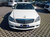 Usata Mercedes C220 170 CV (125 kW) 2007 Bianco Berlina