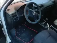 Usata VW Golf IV 90 CV (66 kW) 2000 Bianco Berlina