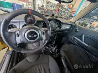 Usata Mini Cooper 75 CV (55 kW) 2003 Giallo Utilitaria