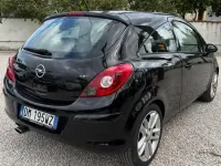 Usata Opel Corsa Sport 90 CV (66 kW) 2008 Nero Utilitaria