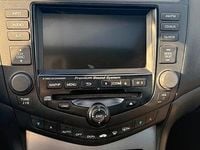 Usata Honda Accord 140 CV (102 kW) 2006 Grigio Berlina