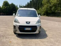 Usata Peugeot Partner Tepee Premium 120 CV (88 kW) 2012 Grigio Monovolume