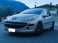 Usata Peugeot 207 88 CV (64 kW) 2006 Argento Berlina