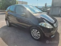 Usata Mercedes A180 109 CV (80 kW) 2006 Nero Berlina