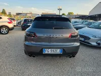Usata Porsche Macan 250 CV (183 kW) 2015 Grigio SUV