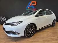 Usata Toyota Auris Hybrid Lounge 99 CV (72 kW) 2018 Bianco Berlina