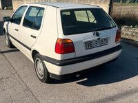 Usata VW Golf III 90 CV (66 kW) 1992 Bianco Utilitaria