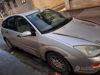 Usata Ford Focus 90 CV (66 kW) 2000 Berlina