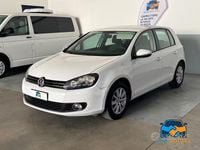 Usata VW Golf VI Comfortline 102 CV (75 kW) 2010 Bianco Utilitaria