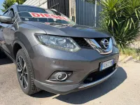 Usata Nissan X-Trail Tekna 131 CV (96 kW) 2017 Grigio chiaro SUV
