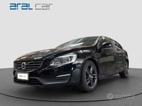 Usata Volvo V60 Kinetic 120 CV (88 kW) 2014 Nero Station wagon