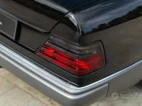 Usata Mercedes 200 122 CV (89 kW) 1990 Nero Coupé