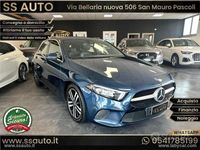 Usata Mercedes A180 Premium 116 CV (85 kW) 2022 Blu/azzurro Berlina