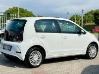 Usata VW up! 65 CV (47 kW) 2023 Bianco Utilitaria