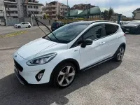 Usata Ford Fiesta Active 86 CV (63 kW) 2019 Bianco Utilitaria