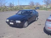 Usata Alfa Romeo 75 105 CV (77 kW) 1989 Nero Berlina