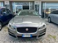 Usata Jaguar XE Portfolio 180 CV (132 kW) 2015 Grigio Berlina