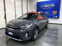 Usata Kia Stonic Style 84 CV (61 kW) 2022 Astro grey SUV