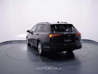 Usata VW Golf VIII Life 131 CV (96 kW) 2022 Nero Station wagon