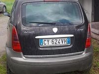 Usata Lancia Musa 101 CV (74 kW) 2005 Monovolume