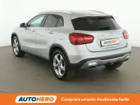 Usata Mercedes GLA200 136 CV (100 kW) 2019 Argento SUV